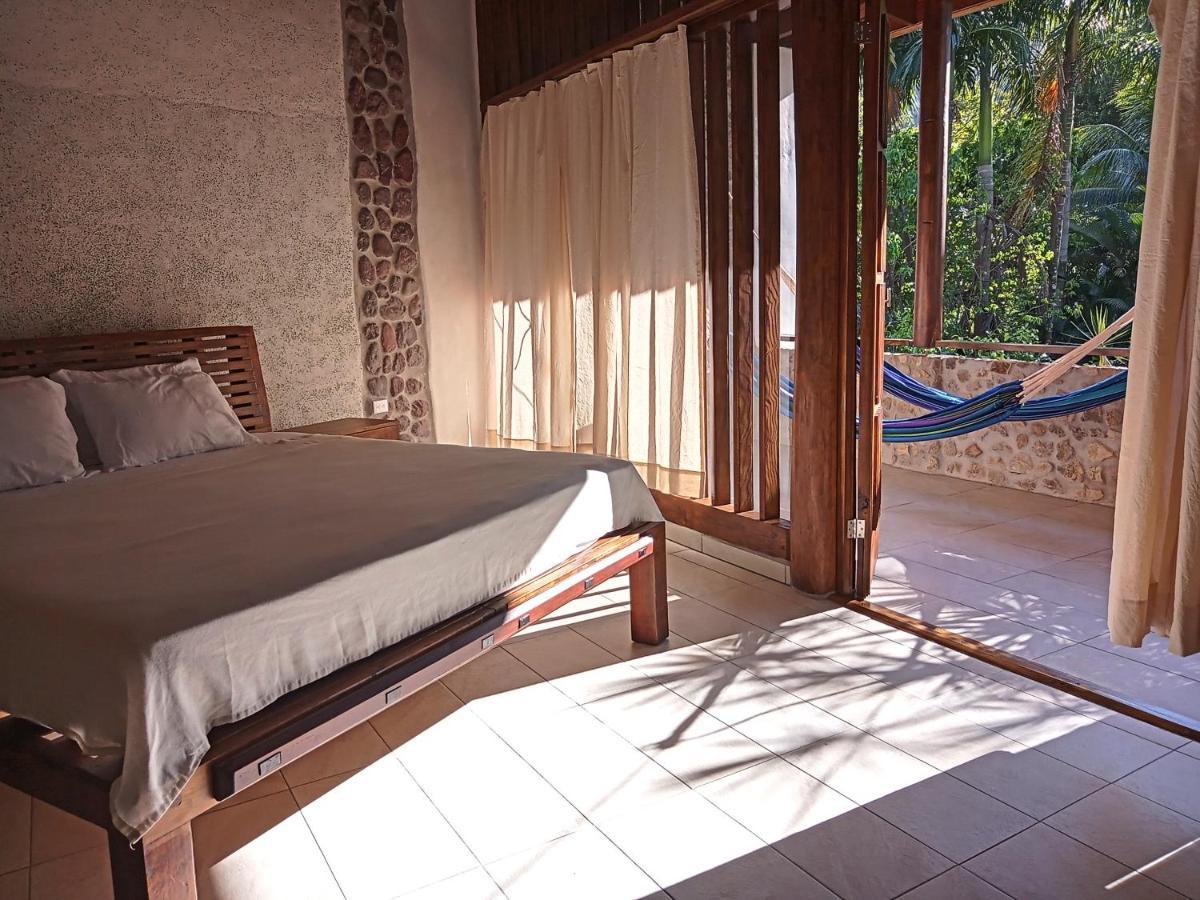 Omega Tours Eco-Jungle Lodge La Ceiba Luaran gambar