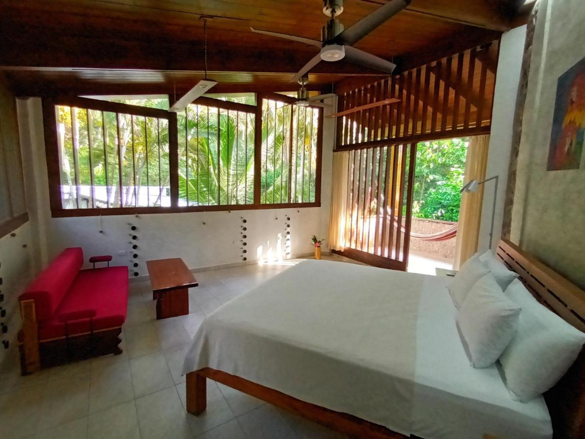 Omega Tours Eco-Jungle Lodge La Ceiba Luaran gambar