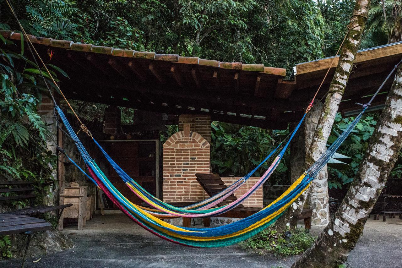 Omega Tours Eco-Jungle Lodge La Ceiba Luaran gambar